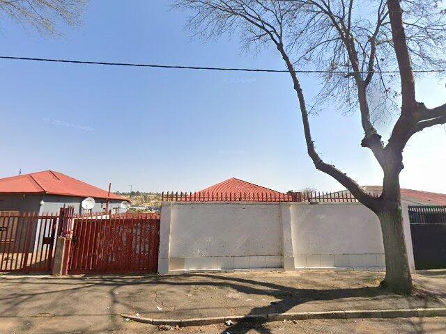 Remaining Extent Of Erf 34, Turf Club Township, Registration Division I.R., Gauteng; 29 Park Road, Turf Club, Johannesburg South
