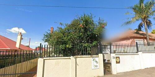 5 Bedroom Residential Property