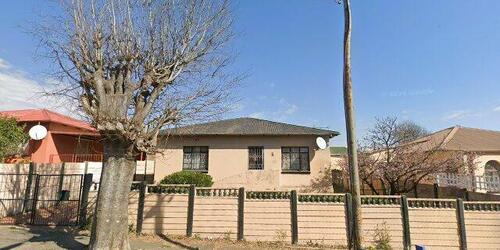 4 Bedroom House With Flatlet