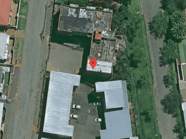 Section 13, Unit 13 Gwen Alan Court, 176 High Street, Rosettenville, Johannesburg South