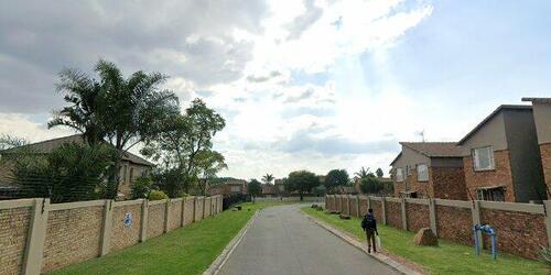 Unit 28, Abia Complex, 8 Pranticole Avenue, Ext 22, Johannesburg, 1709